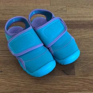 💕3 for $15💕- Water Shoes